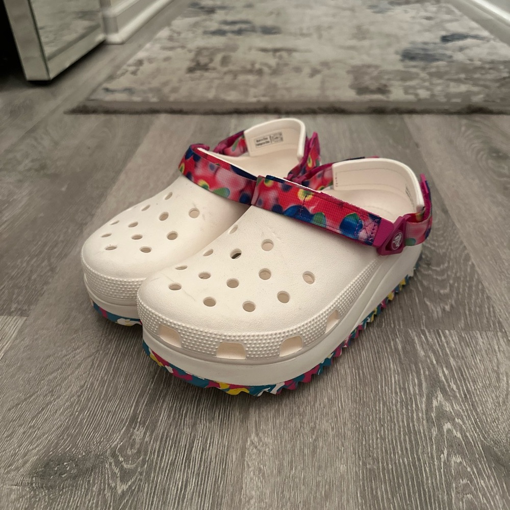 CROCS Kids White and Multicolor Sandals